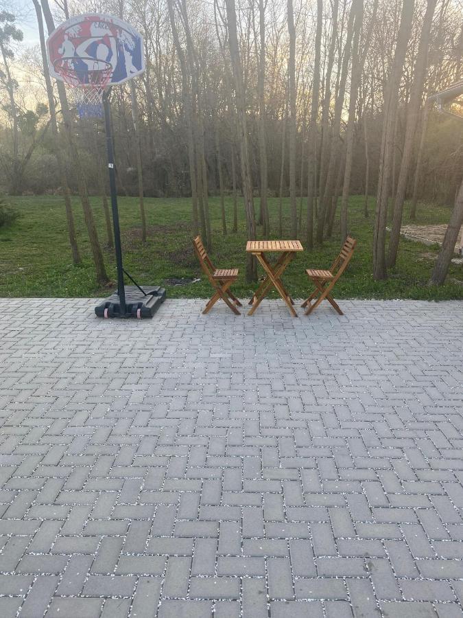 Okerka Vendeghaz Apartment Csesztreg Exterior foto