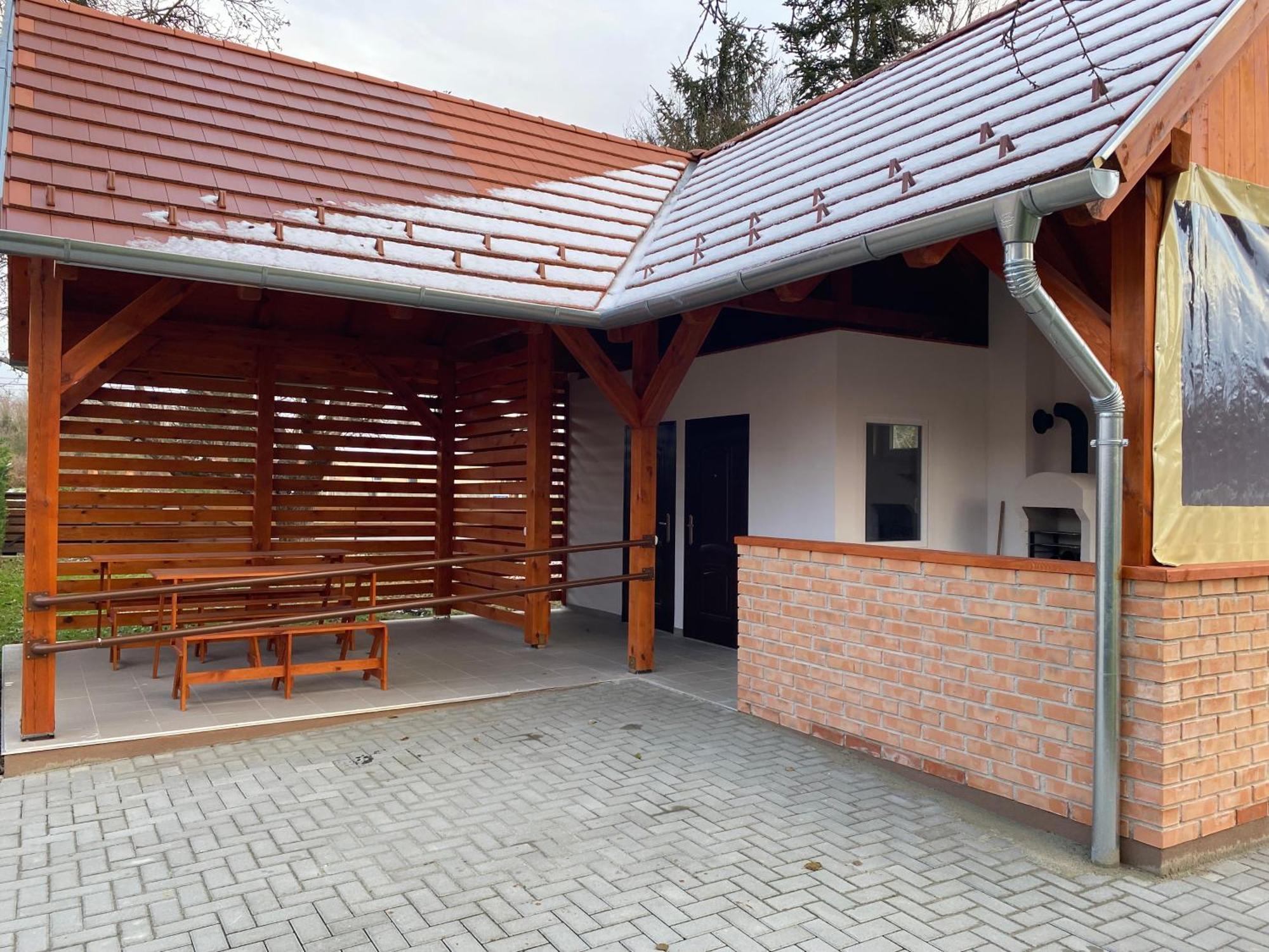 Okerka Vendeghaz Apartment Csesztreg Exterior foto