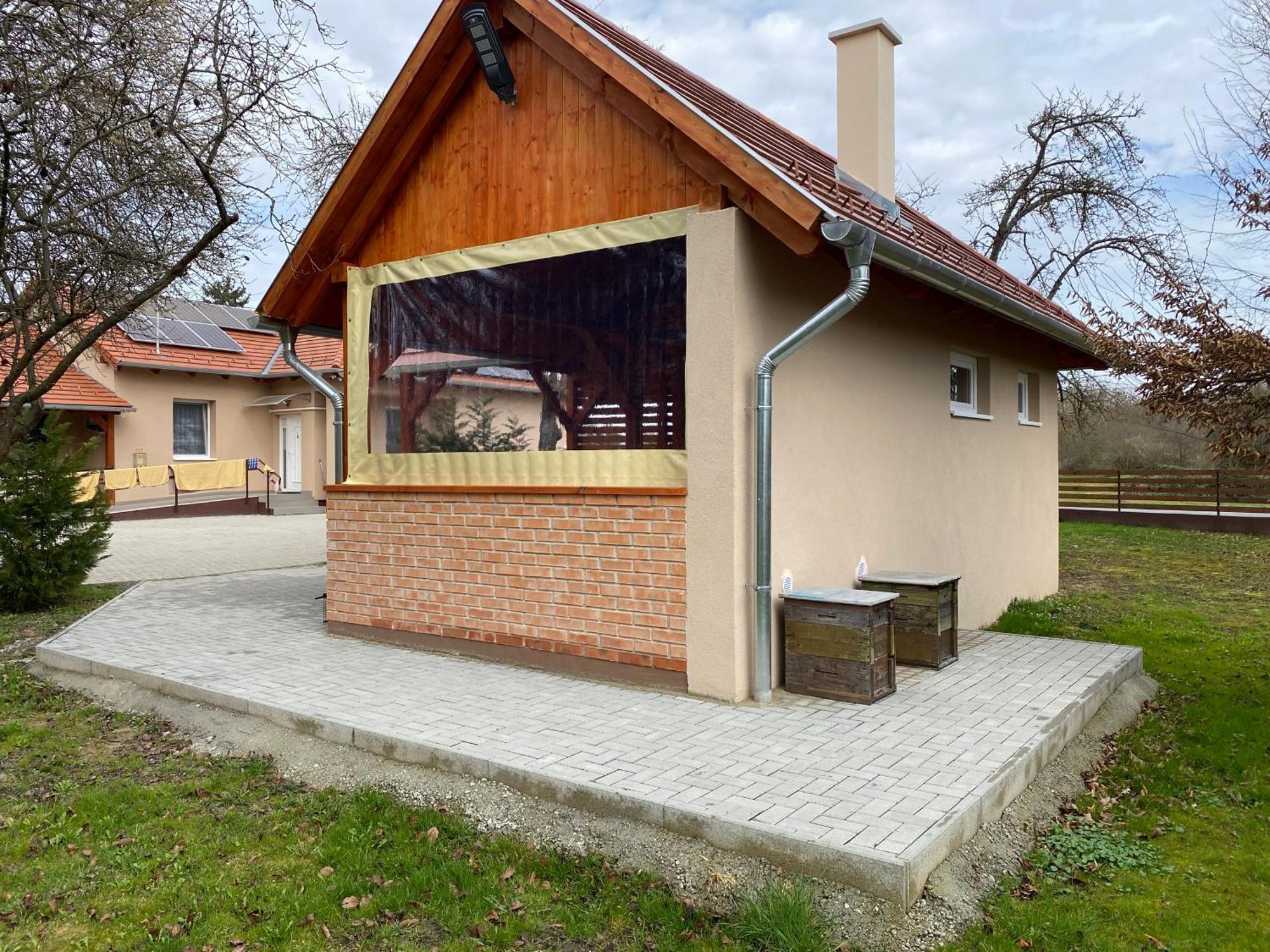 Okerka Vendeghaz Apartment Csesztreg Exterior foto